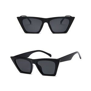 Black Square Sunglasses – Oversized Fashion Frame with Dark Lenses